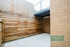 Photo 26- click for photo gallery